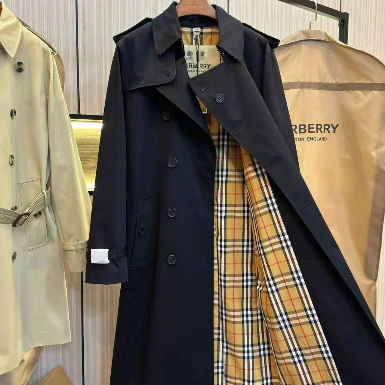 burberry cape